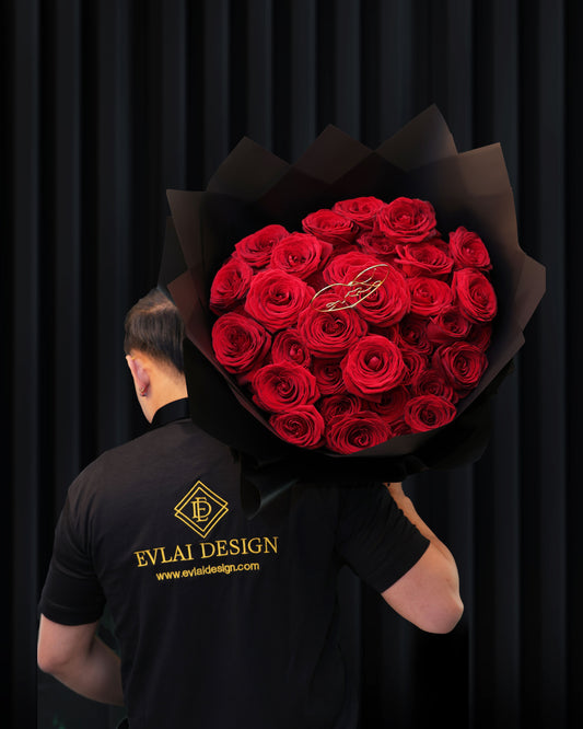 Luxury Red Roses Bouquet